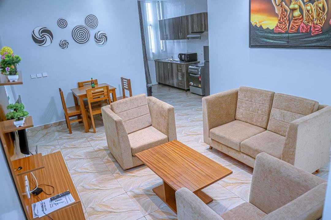 Apt : KIZERE APARTMENT